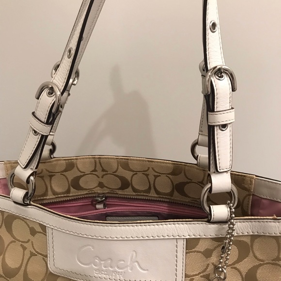 COACH purse - Picture 6 of 11